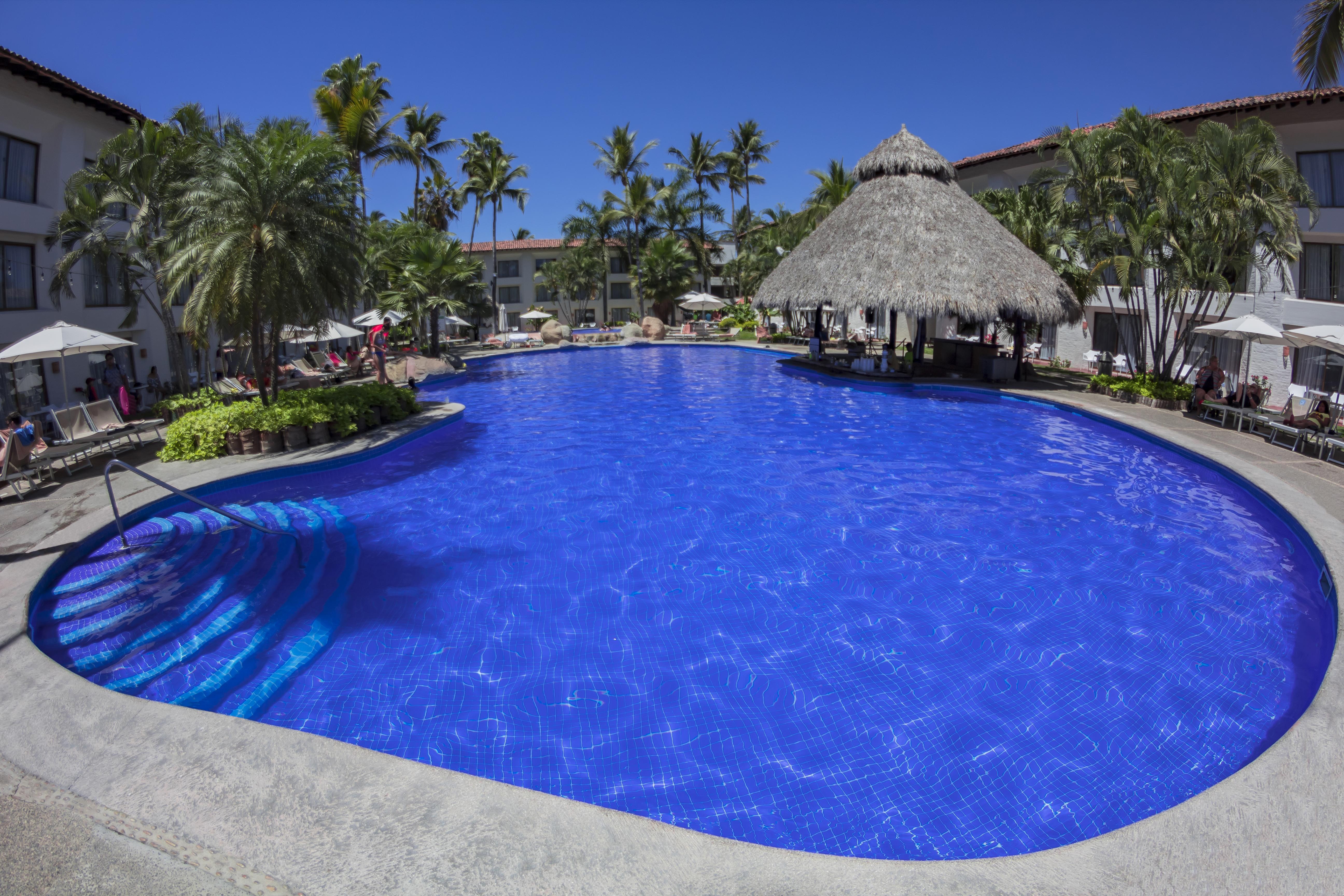 Plaza Pelicanos Club Beach Resort All Inclusive Puerto Vallarta Exterior photo